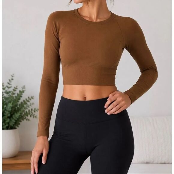 aerie Tops - OFFLINE by Aerie Crop Top Size S Brown Long Sleeve Seamless Workout Top